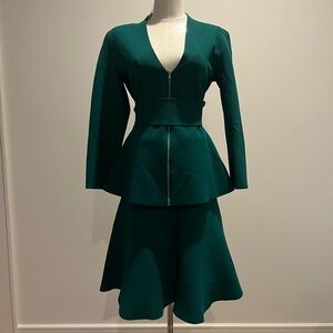 Scanlan Theodore Crepe Knit Emerald Green Skirt Suit
